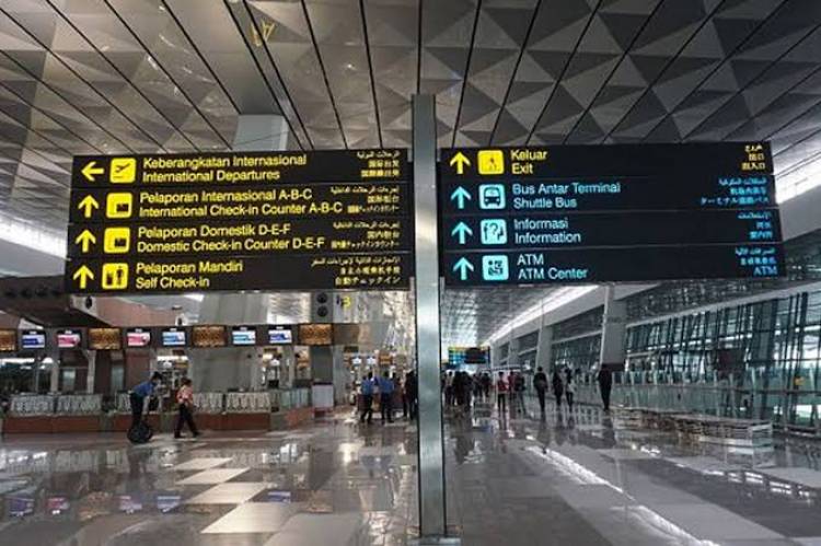 PANDUAN NAIK PESAWAT DI BANDAR UDARA